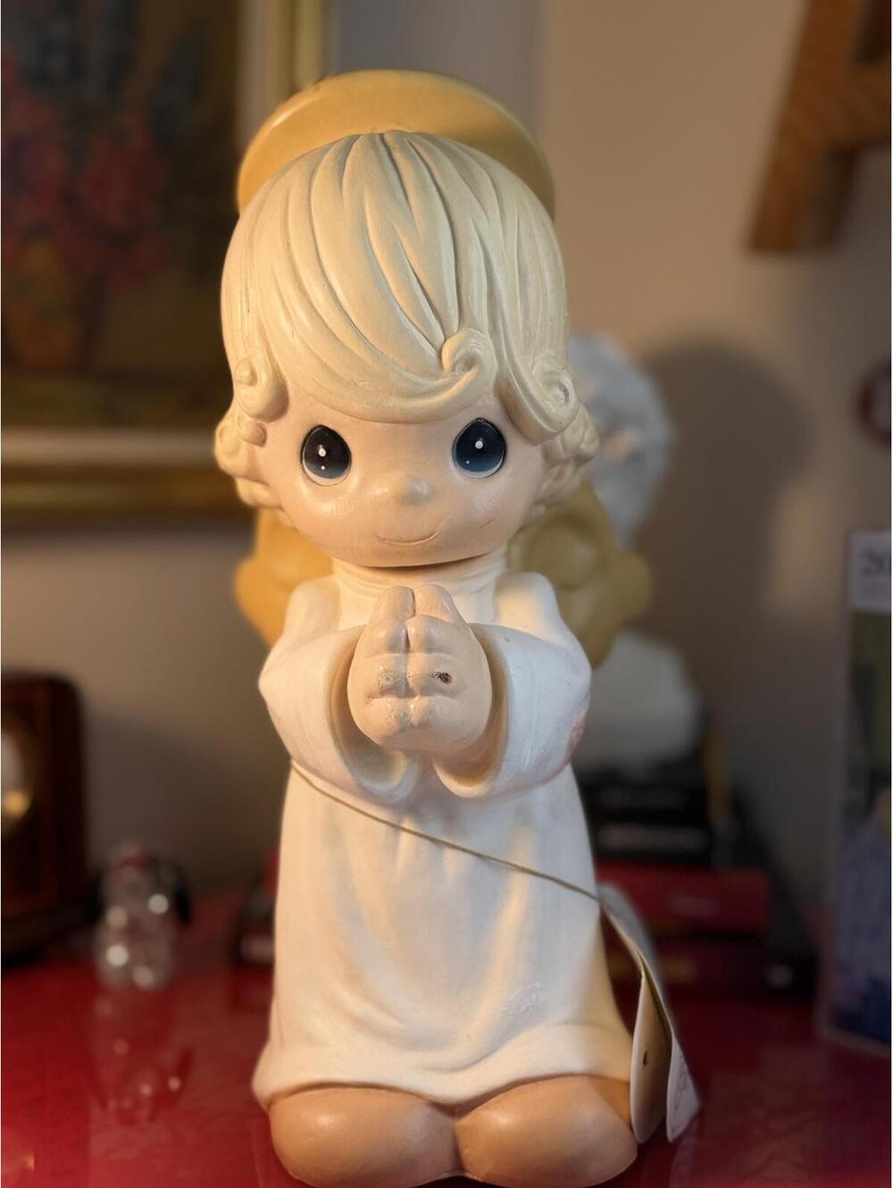 Large Precious Moments Girl Angel Figurine 1998 13”-2701